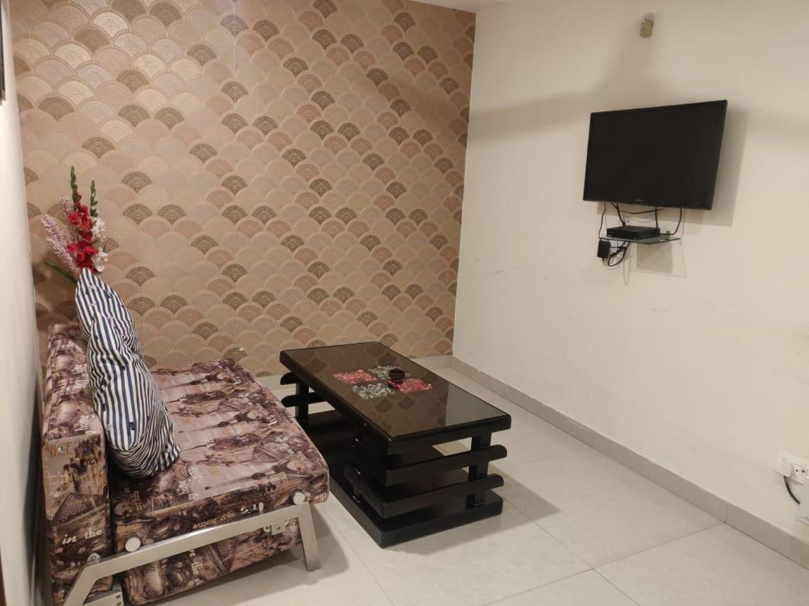 Hotel Casaya Inn Chinhat 외부 사진