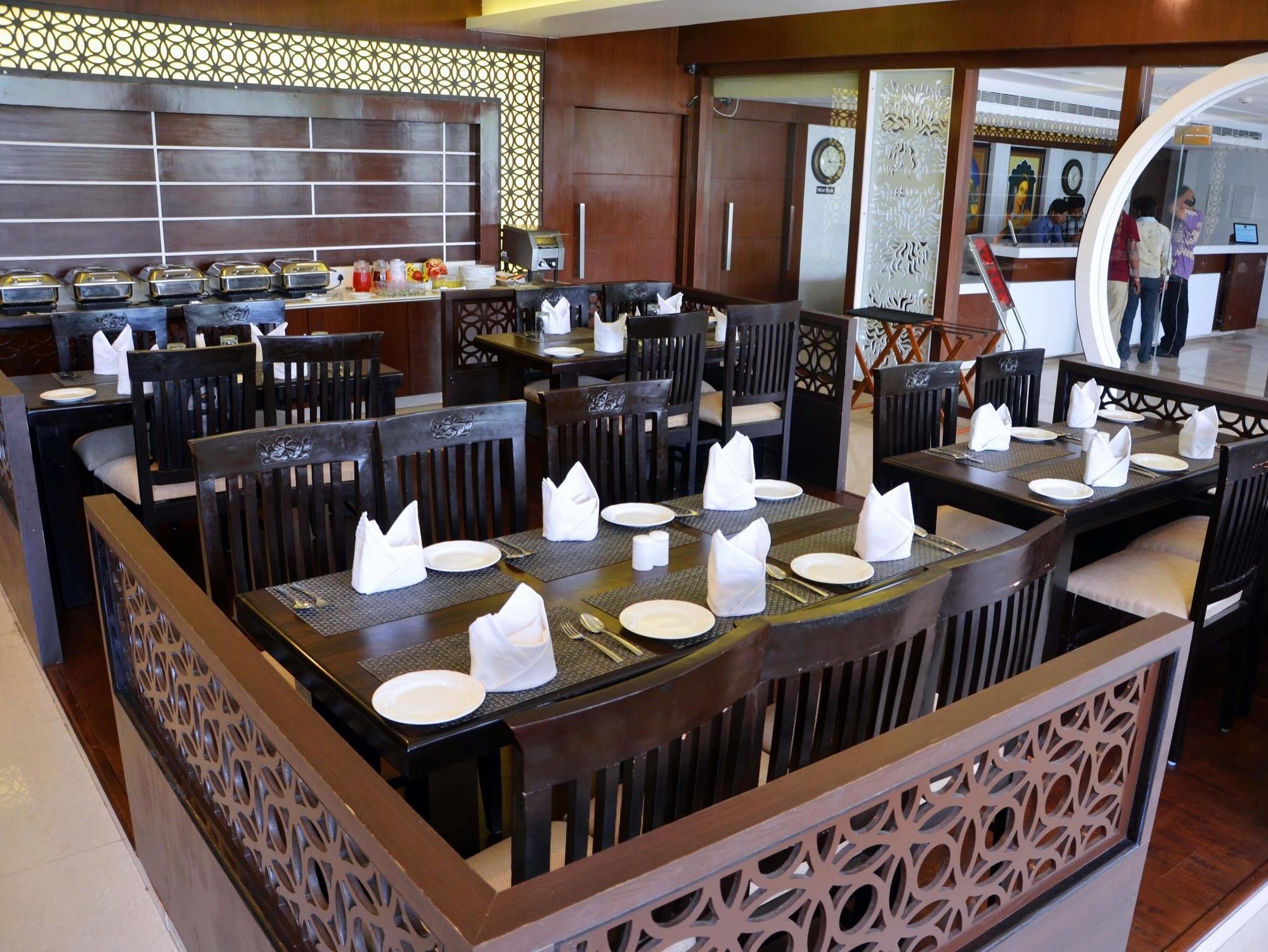 Hotel Casaya Inn Chinhat 외부 사진