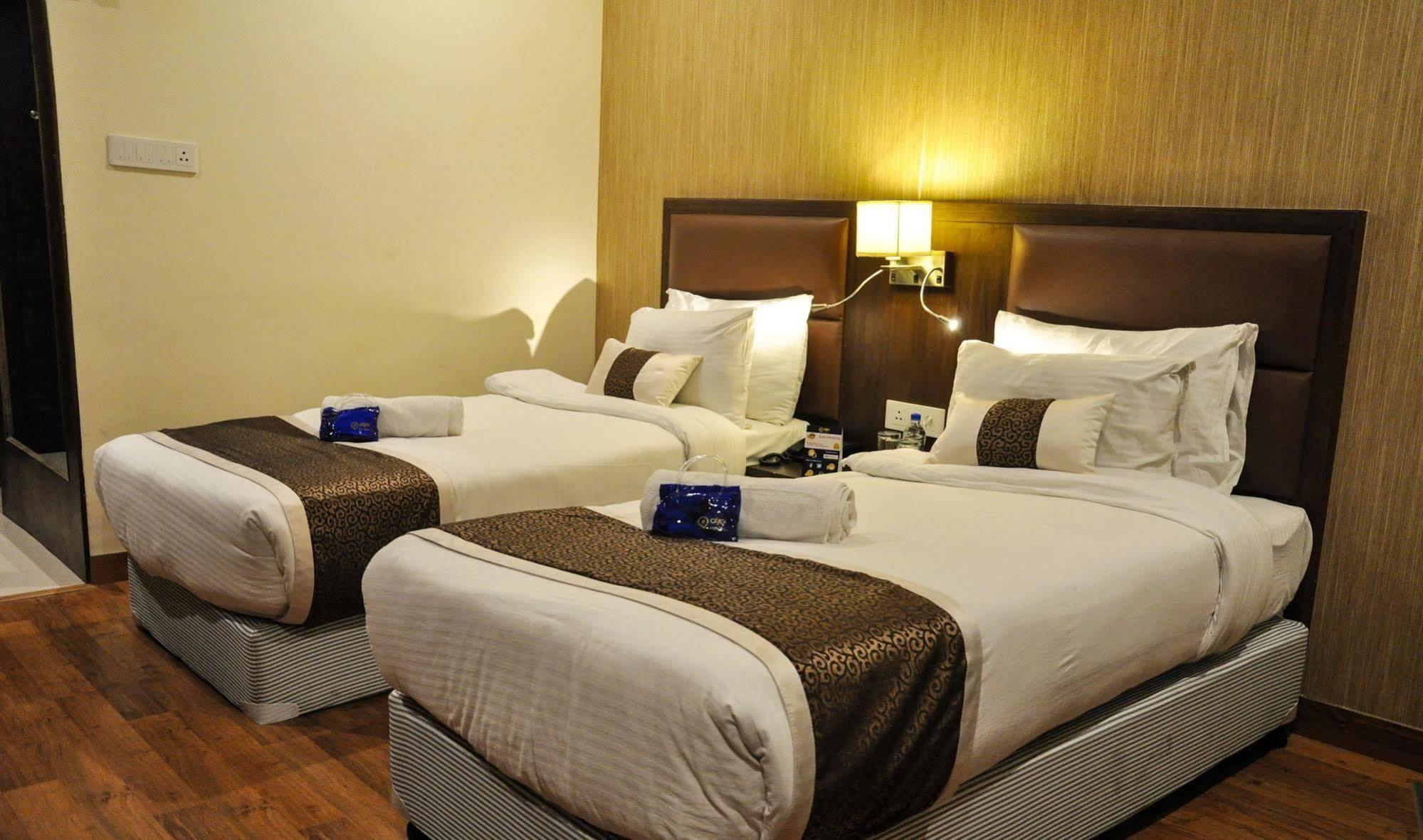 Hotel Casaya Inn Chinhat 외부 사진