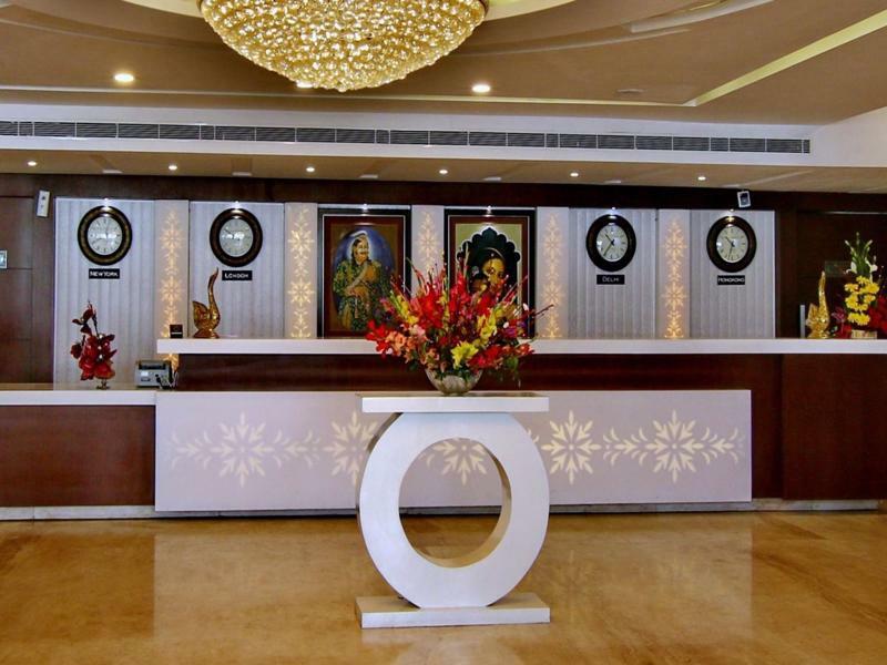 Hotel Casaya Inn Chinhat 외부 사진